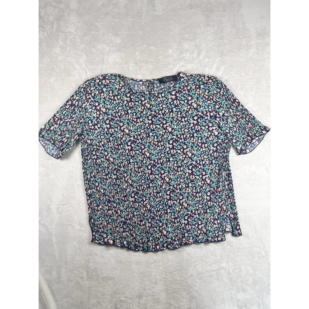 Dressed in LALA Louie Luxe Pleated Top Sz S in Wildflower Ditzy Floral Fairy